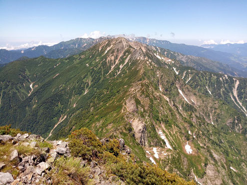 鹿島槍ヶ岳より五竜白馬