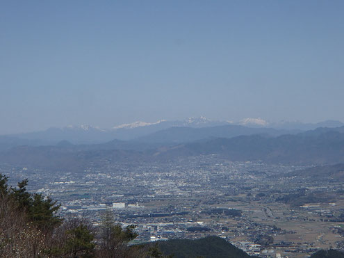 霧訪山山頂より北信の山々