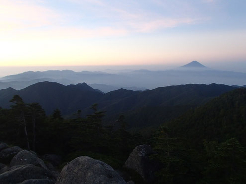 前国師付近からの富士山