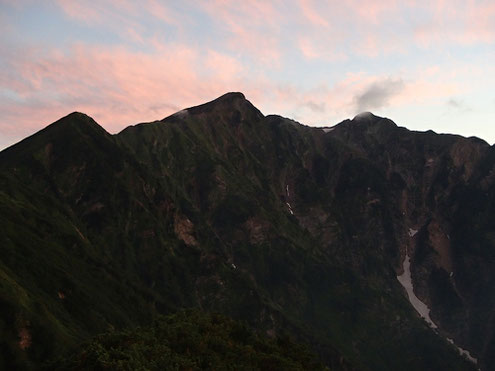 夜明け前鹿島槍