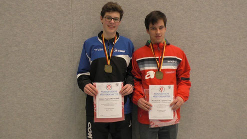 Jannes Paap (l.) gewann bei den Nord-Titelkämpfen gemeinsam mit Moritz Voß vom ESV Prenzlau die Bronzemedaille im Jungen-Doppel.