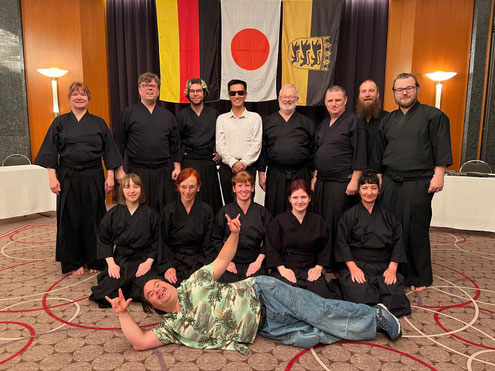 v.l.n.r.:Martina Doetsch, Judith Vidal, Mario Fischer, Aladdin Detlefsen, Barbara Weste, Kanji Tsunoda, Vivien Langner, Thomas Buntrock, Maja Müller, Simon Müller, Simon Müller, Susanne Horn, Jan Meußling, Fabian Freisinger