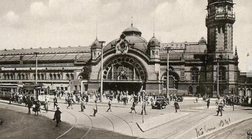 FRONT - das Buch - Köln Hauptbahnhof, 1941