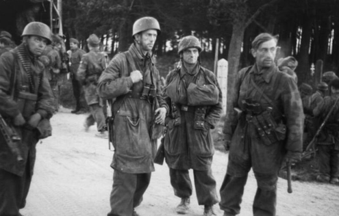 THE FRONT - Military History - Paratroopers after the Allied Invasion in Normandy in Summer 1944. Bundesarchiv Germany