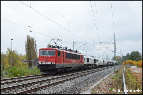 Am 30. Oktober 2016 wird Dgs 88982 (Regensburg Bayernhafen - Fredersdorf DB-Grenze) über Chemnitz umgeleitet. In Furth erwartete ich den Zug, der von 155 195-1 (MEG 704) vor 077 023-5 angeführt wird