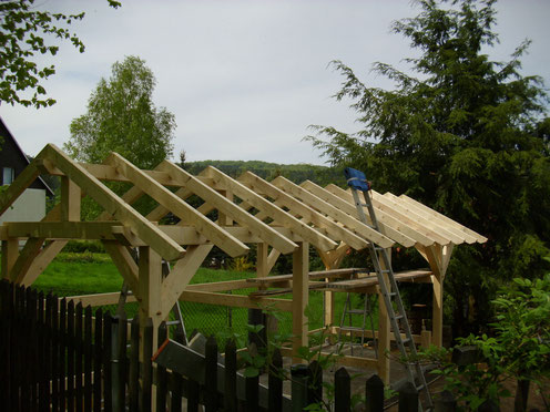 Bau eines Holzschuppen mit Traditionellen Holzverbindungen 2013 