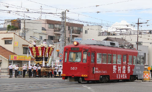 船待神社のふとん太鼓と阪堺電車