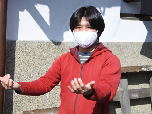 国産材 木育 木育教材 ぎふ証明材 ぎふ木育推進員 ワークショップ教材 岐阜県産材 木工工作キット 四角いマラカス アトリエきのこ チョロQ 木製玩具 岐阜県 美濃市 木のおもちゃ 保育園 幼稚園 小学校 小学生 園児 認定こども園 NPO 登録事業者 岐阜証明材 木材サンプル 子育て支援センター  補助金 助成金 児童 生徒 木育教材導入支援事業 製造販売 職人 推進事業者 ネットショップ 通販 カスタネット 木製品キット 木育教室