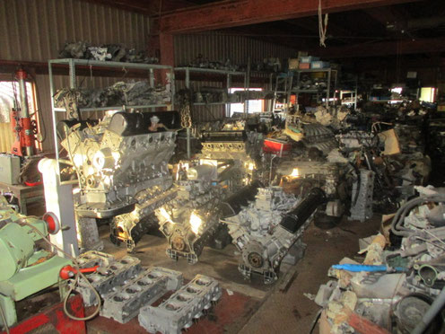 ベンツリビルトエンジン専門工場-107-126-113-190他