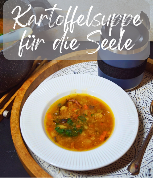 Kartoffelsuppe mit viel Gemüse, einmal stückig und einmal cremig