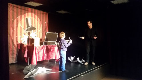 Magicien pour anniversaire Corbreuse 91175 Essonne