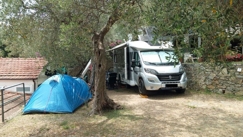 CAMPING MARALUNGA IN LERICI, ITALIEN