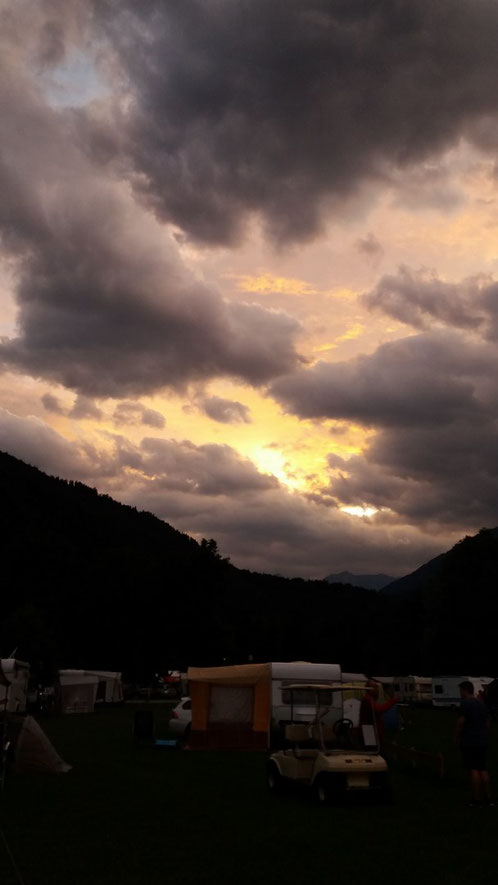 Juli 2016, "Schönwetterwolken" über dem Mölltal b. Obervellach, anschließend 48 Stunden Gewitter und Dauerregen