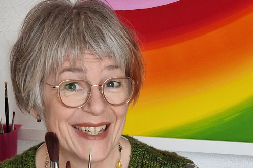 Handgemalte Acrylbilder in Regenbogenfarben von Elke Ulrike Weigel: Hier erfährst Du mehr über mich und meine Kunst.