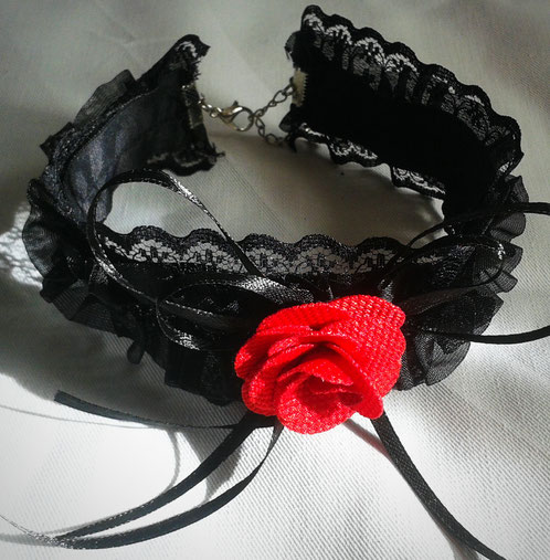 Gothic Lolita Red Rose Black lace choker