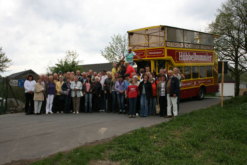 Fahrt mit den Hübbelbummler mit Zwischenstation bei den Gartenfreunden vom Heiderborn