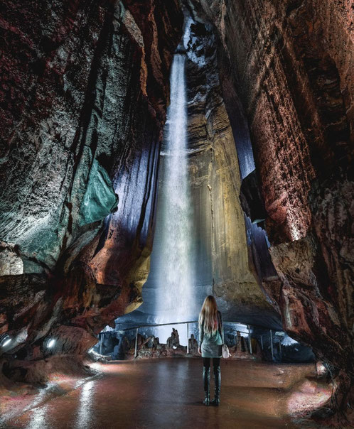 Ruby Falls in Lookout Mountain in Chattanooga, Tennessee, is the tallest and deepest underground waterfall open to the public in the United States. Meher Baba visited these falls on 22nd May 1952, two days prior to his serious car accident in Prague, OK.