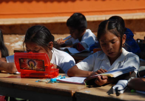 Santi Tour engagiert sich für die Schulbildung von Kindern in Mexiko