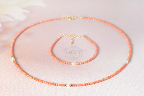 Mini Seed Korallenperlen Armband