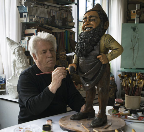 Karl Moeller working at a large Bernhard Bloch gnome from approx 1880