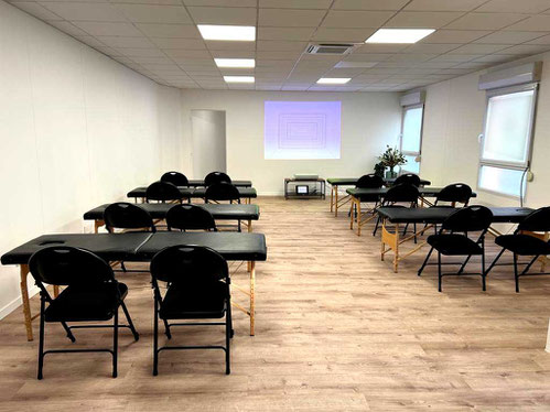 Salle en location sur Tours Centre - plateforme bien etre en touraine via energetica