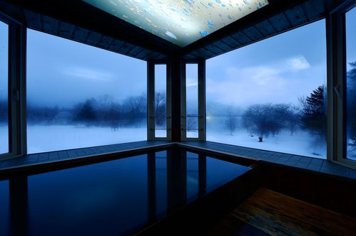 picture of natural hot spring bath in marukibune