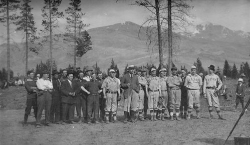 La foto di squadra della partita giocata in Svizzera