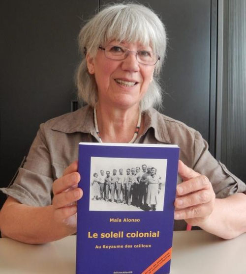 Maïa Alonso avec son nouveau livre qui a reçu le Prix littéraire Terre d'Eghriss-L'Autre rive qui, en 2003, revenait à Guillaume Canet et l'an dernier à Daniel Saint-Hamont./ Photo DDM M. C.