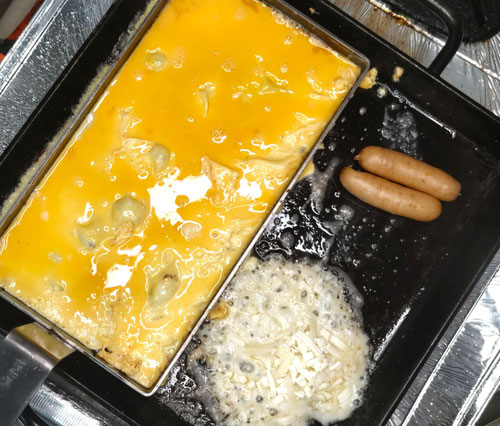 ブルダックチーズオムレツ,ブルダックソース,ブルダック炒め麺,韓国屋台,鉄板料理,だし兵,コチュジャン,アツアツ鉄板,昭和屋工業