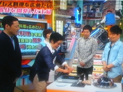 昭和屋工業,実験室,鉄板,厚さ,違い,ステーキ,美味しい理由,フライパン,なぜ美味しい,板厚,味変わる,蓄熱性,高い,金属,料理,強度,鍋,熱容量,鉄板焼き,メリット,特性,冷めにくい,安定,熱ムラ,熱伝導率,薄い,肉,厚み,焼くと美味しいもの,美味しい理由,焼き野菜,水分,レシピ