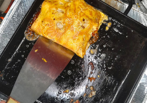 ブルダックチーズオムレツ,ブルダックソース,ブルダック炒め麺,韓国屋台,鉄板料理,だし兵,コチュジャン,アツアツ鉄板,昭和屋工業