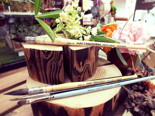 Matterhorn - Natural and Vegan Hair Handmade Artist Brushes