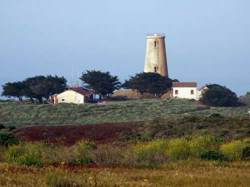 Piedras Blancas Light Station