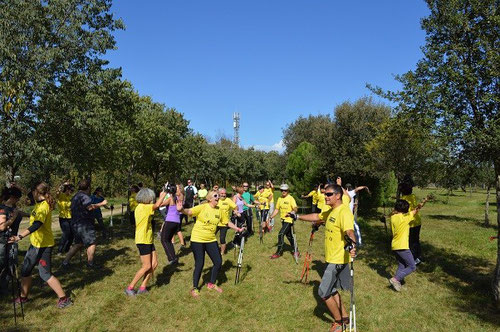 El fin de fiesta, la coreografia al ritmo de "Happy"