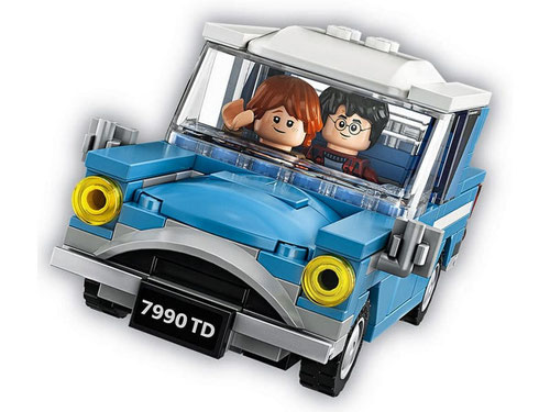 Im Lego Paket 75968 ist ein fliegendes Auto mit aufklappbarem Dach enthalten.