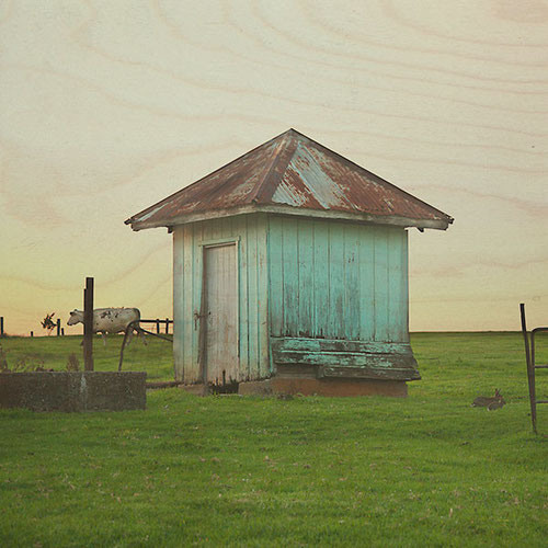 Photo on Timber The Thunderbox Rural Shed Knockrow