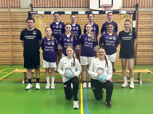 Die weibliche B-Jugend in der Saison 2024/25. Bild: TSV