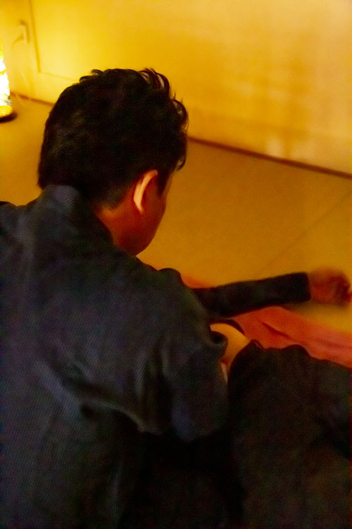 ハラ揉み術施術