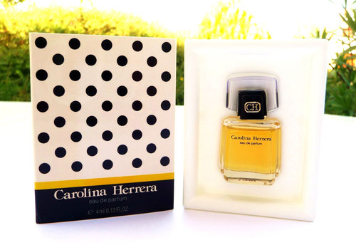 CAROLINA HERRERA - EAU DE PARFUM 