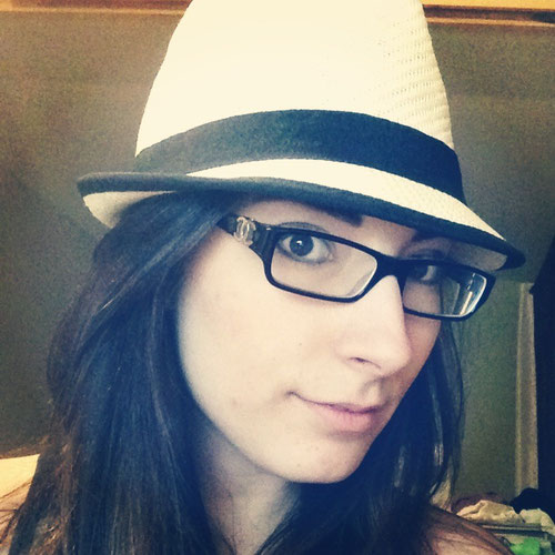 Chapeau Smart Set!