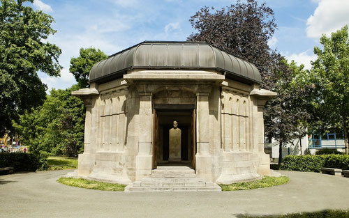 Denkmal für Ernst Abbe in Jena, Architekt: Henry van de Velde