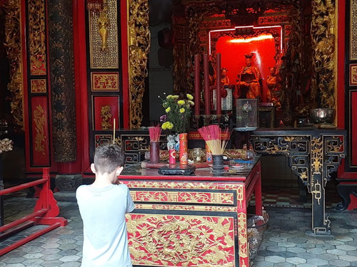 Besuch eines Chinesischen Tempels in Sa Dec 