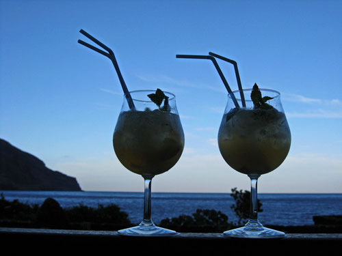 Abschied von El Hierro. Wir trinken auf dieses kleine Inselparadies, welches uns noch lange in Erinnerung bleiben wird.