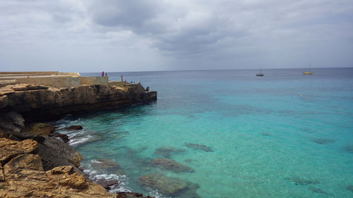 Auf dem Weg zum Praia da Vila unterhalb des Forts