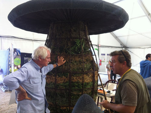 Yann Arthus Bertrand découvre le Champicomposteur