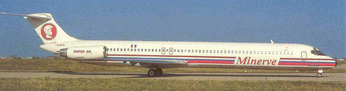 Minerve MD-83 mit rundem Heckkonus/Postkarte