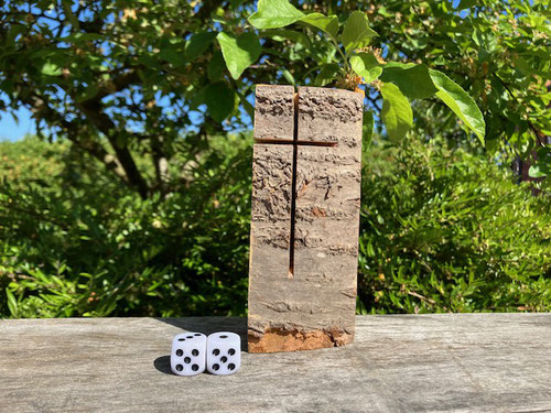 55: 14,5x6 cm         250,-