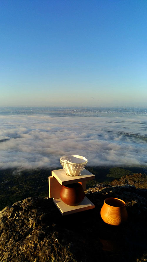 @立身岩で日の出と雲海を眺めながらコーヒータイム