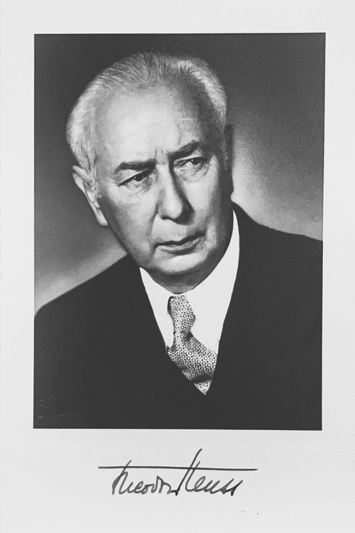 Thedor Heuss Autogramm Autograph