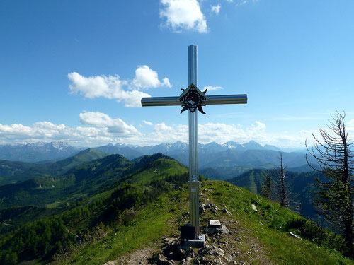 Gipfelkreuz am Almkogel
